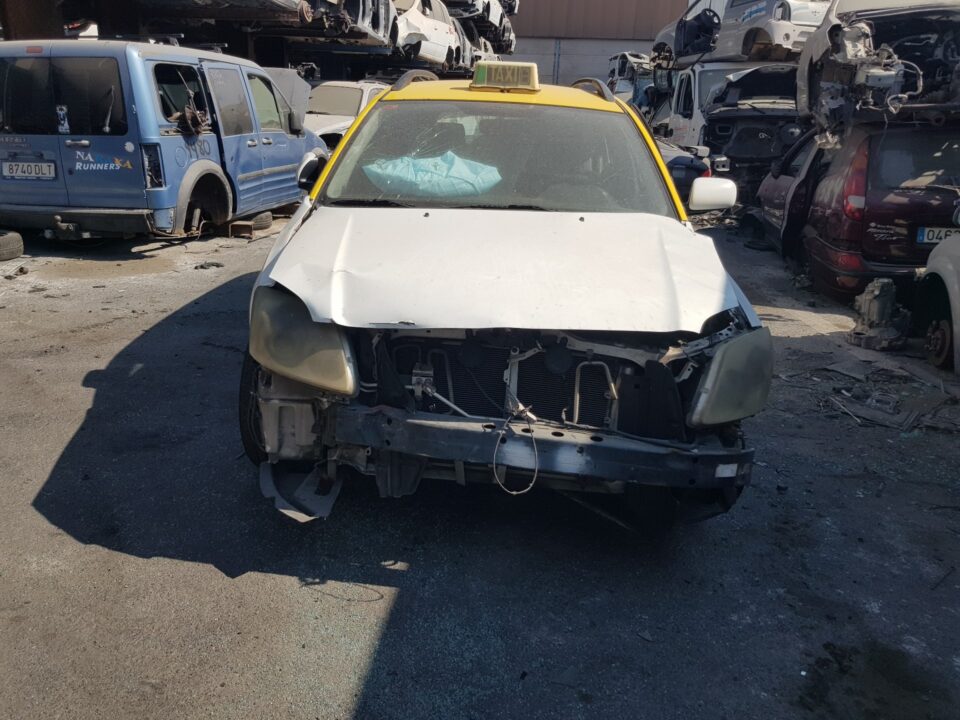 RETROVISOR IZQUIERDO TOYOTA AVENSIS BERLINA (T25) 2.0 D4-D Executive Berlina (5-ptas.)