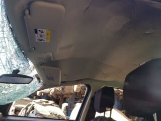 LUZ CENTRAL DE FRENO DACIA DUSTER I Ambiance 4x2 - fotografía 4