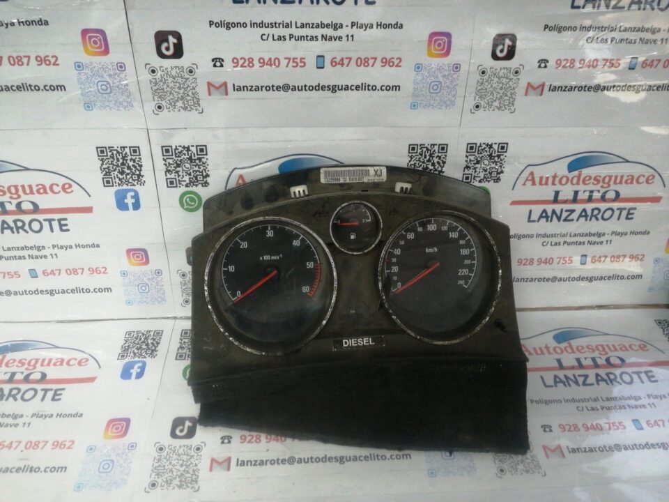 CUADRO INSTRUMENTOS OPEL ASTRA H BERLINA Cosmo