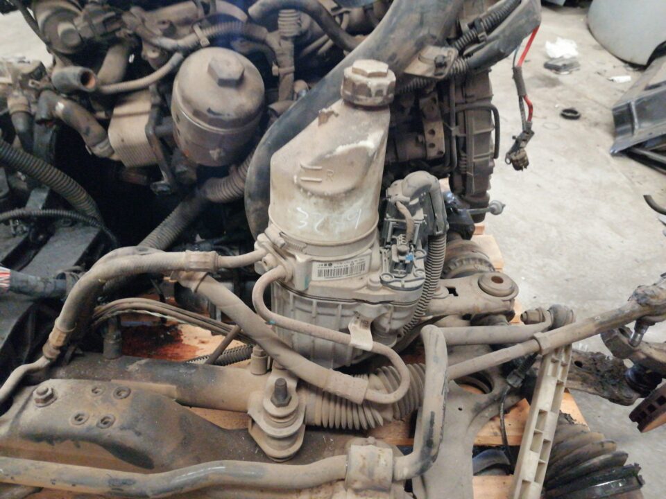 BOMBA DIRECCION OPEL ASTRA H BERLINA Cosmo