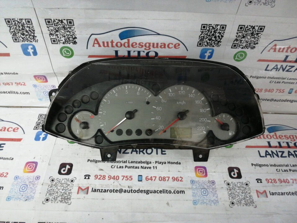 CUADRO INSTRUMENTOS FORD FOCUS BERLINA (CAK) Ambiente