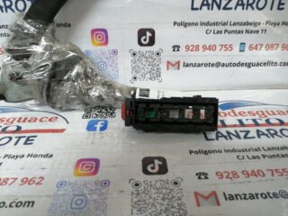 ENGANCHE CINTURON DELANTERO IZQUIERDO OPEL CORSA D Cosmo - fotografía 3