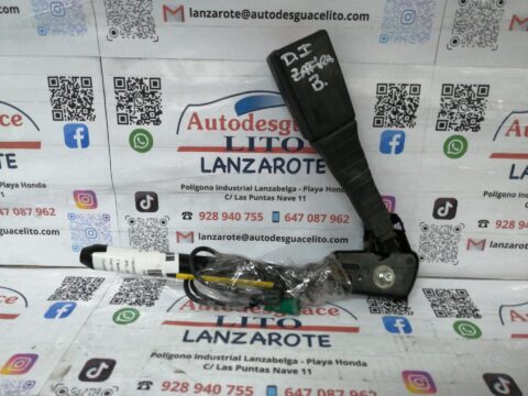 ENGANCHE CINTURON DELANTERO IZQUIERDO OPEL ZAFIRA B Cosmo