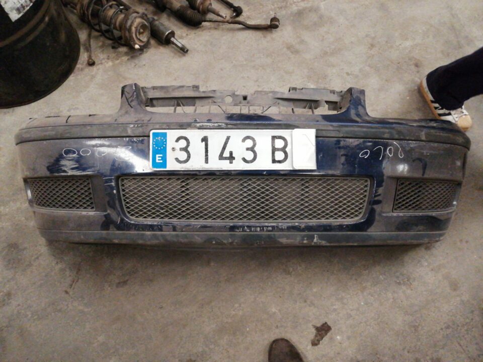 PARAGOLPES DELANTERO VOLKSWAGEN POLO III BERLINA (6N2) Trendline