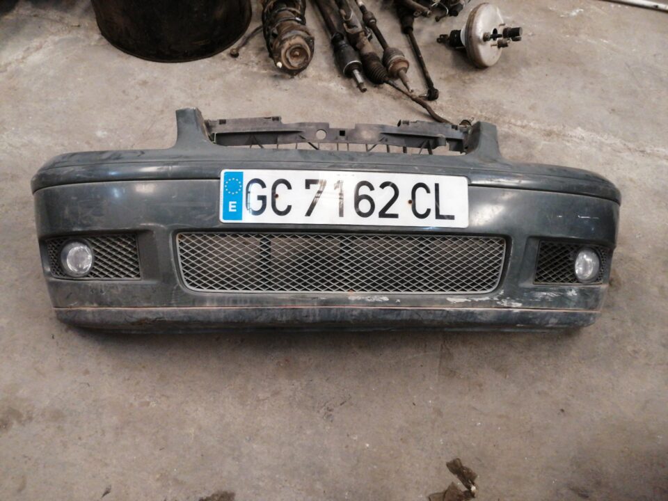 PARAGOLPES DELANTERO VOLKSWAGEN POLO III BERLINA (6N2) Conceptline