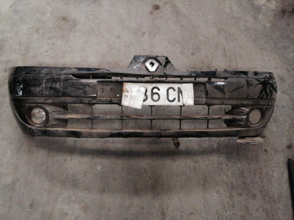 PARAGOLPES DELANTERO RENAULT CLIO II FASE II (BCB0) Billabong