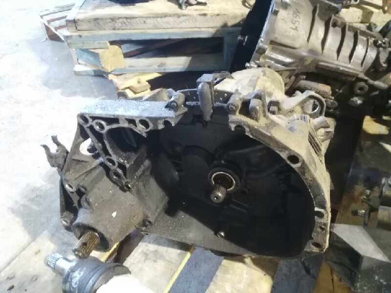 CAJA CAMBIOS RENAULT 19 (BCL53)