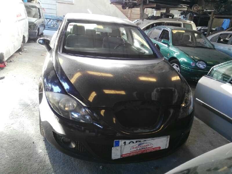 PUERTA DELANTERA DERECHA SEAT LEON (1P1) Stylance Style