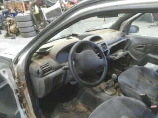 CAJA CAMBIOS RENAULT CLIO II FASE I (BCB0) 1.2 - fotografía 3