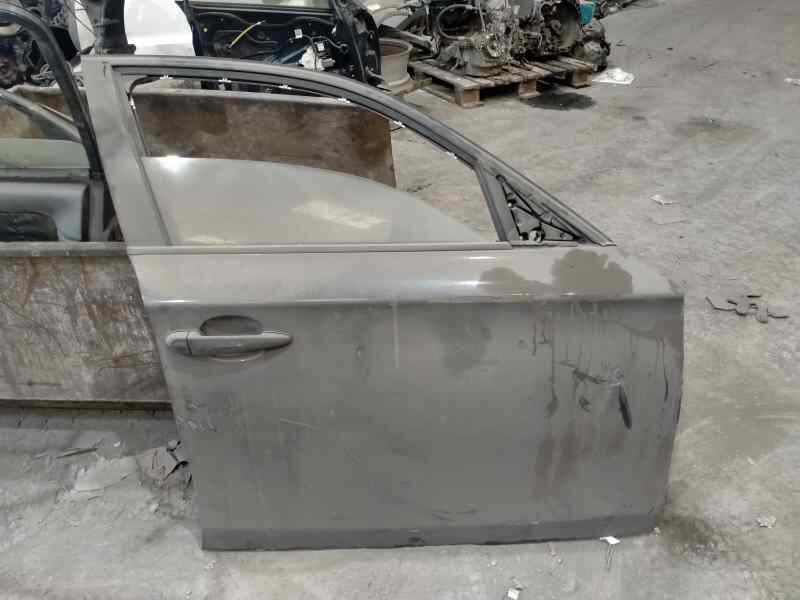 PUERTA DELANTERA DERECHA BMW SERIE 1 BERLINA (E81E87) 118d