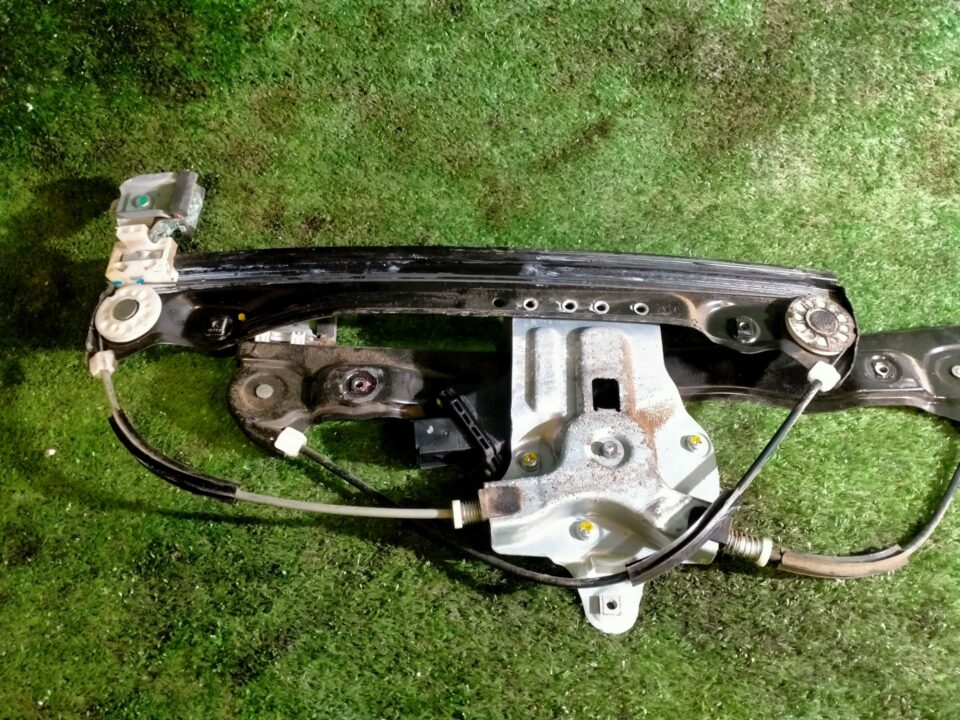ELEVALUNAS DELANTERO IZQUIERDO CHEVROLET CRUZE L