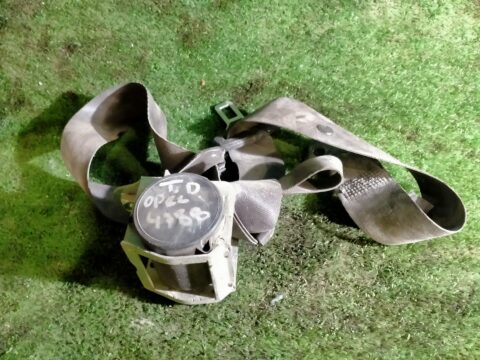 CINTURON SEGURIDAD TRASERO DERECHO OPEL CORSA E GSi