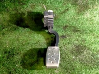 PEDAL ACELERADOR OPEL CORSA E GSi - fotografía 3