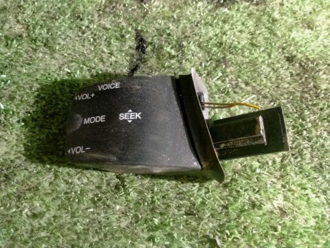 MANDO MULTIFUNCION FORD FOCUS BERLINA (CB4) Business