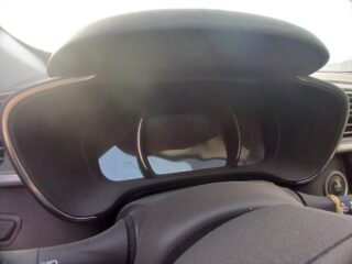 PUERTA DELANTERA DERECHA RENAULT KADJAR Bose Edition - fotografía 2
