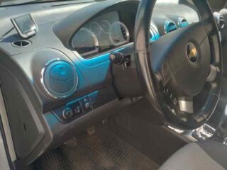 FARO DERECHO CHEVROLET AVEO HATCHBACK LT - fotografía 7