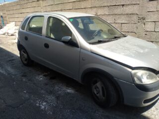 FARO ANTINIEBLA TRASERO IZQUIERDO OPEL CORSA C Blue Line - fotografía 7