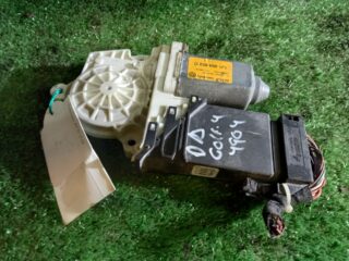 MOTOR ELEVALUNAS DELANTERO DERECHO VOLKSWAGEN GOLF IV BERLINA (1J1)(10.1997) Conceptline - fotografía 2