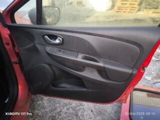 PUERTA DELANTERA DERECHA RENAULT CLIO IV Authentique - fotografía 8
