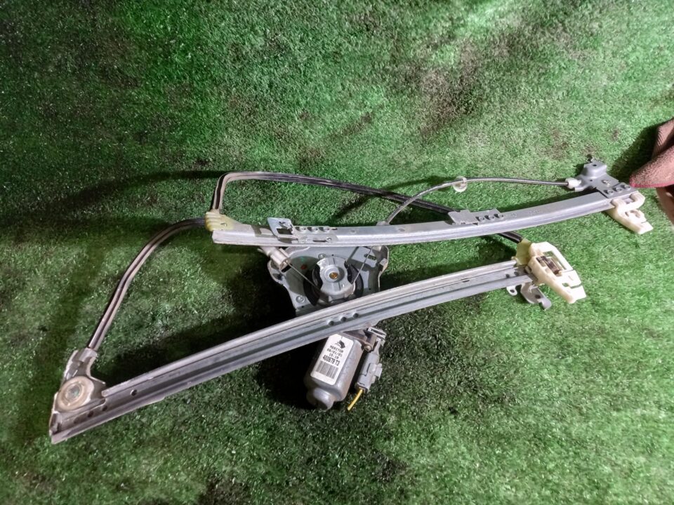 ELEVALUNAS DELANTERO DERECHO CITROEN XSARA BERLINA 1.4i SX