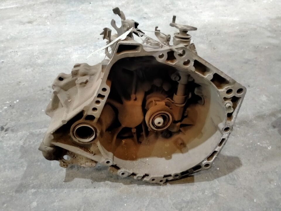 CAJA CAMBIOS PEUGEOT 107 Básico