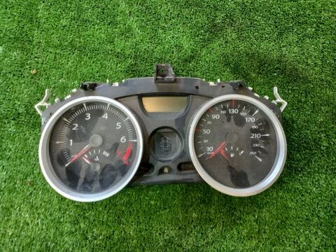 CUADRO INSTRUMENTOS RENAULT MEGANE II BERLINA 5P Authentique