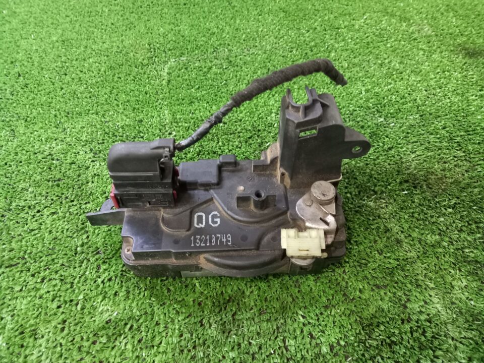CERRADURA PUERTA TRASERA DERECHA OPEL ZAFIRA B Cosmo