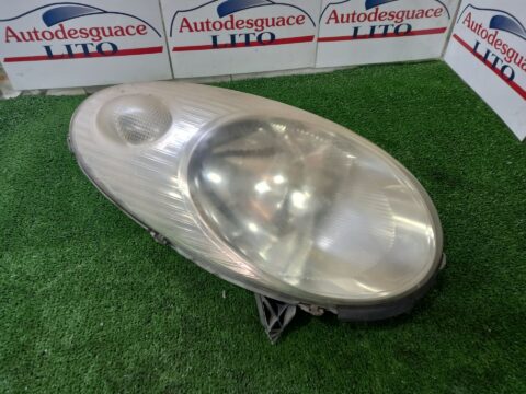FARO DERECHO NISSAN MICRA (K12E) Acenta