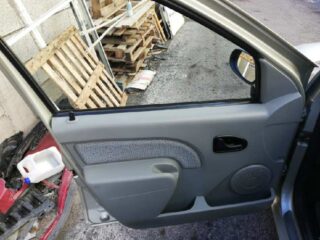 FARO IZQUIERDO DACIA LOGAN 1 Ambiance - fotografía 7