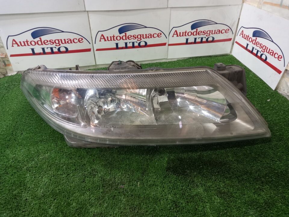 FARO DERECHO RENAULT LAGUNA II (BG0) Privilege