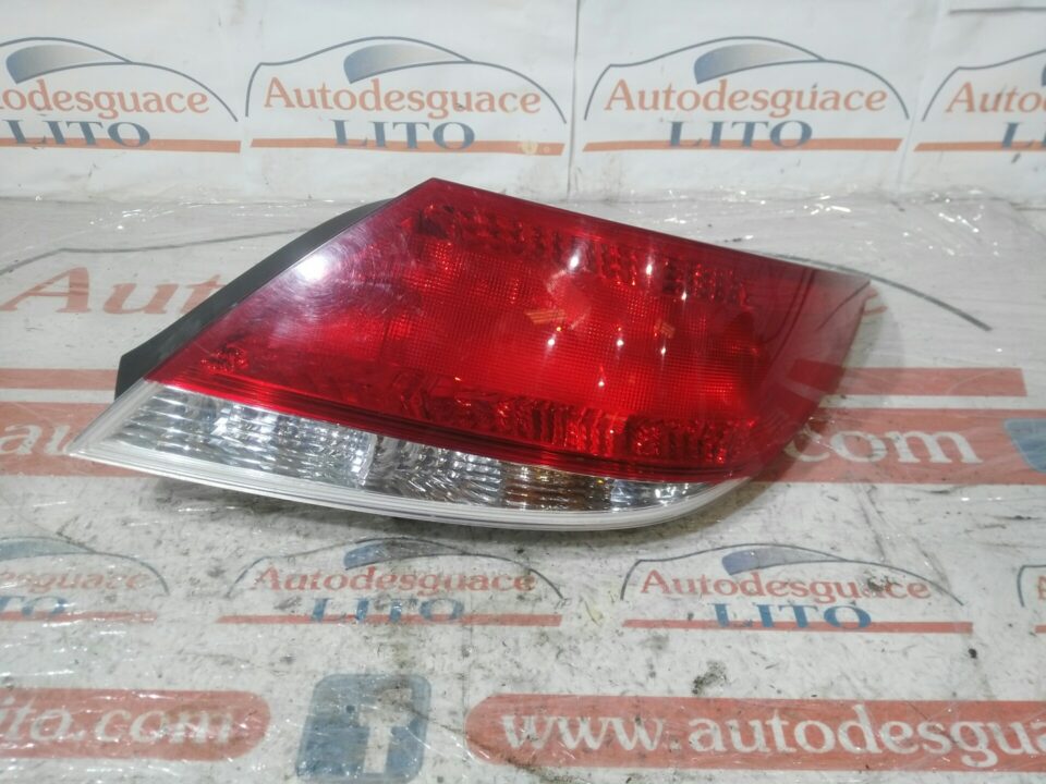 PILOTO TRASERO DERECHO OPEL ASTRA H TWIN TOP
