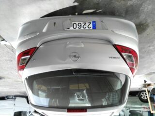 PUERTA TRASERA DERECHA OPEL CORSA D Limited Edition - fotografía 7