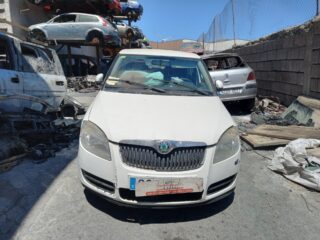 PILOTO TRASERO DERECHO SKODA FABIA (5J2) Style - fotografía 3