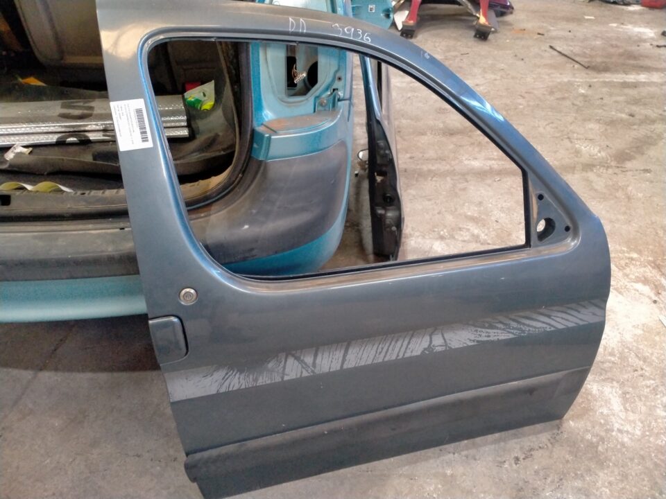 PUERTA DELANTERA DERECHA PEUGEOT PARTNER (S2) Combi Plus