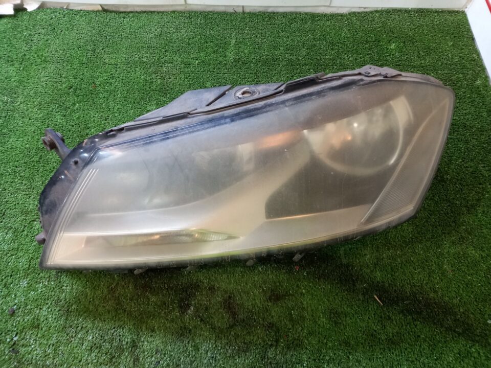 FARO IZQUIERDO VOLKSWAGEN PASSAT VARIANT (365) Advance BlueMotion