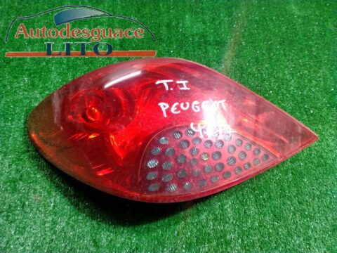 PILOTO TRASERO IZQUIERDO PEUGEOT 207 Sport
