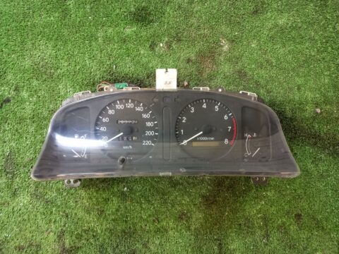 CUADRO INSTRUMENTOS TOYOTA COROLLA FAMILIAR (E11) 1.6 Linea Terra