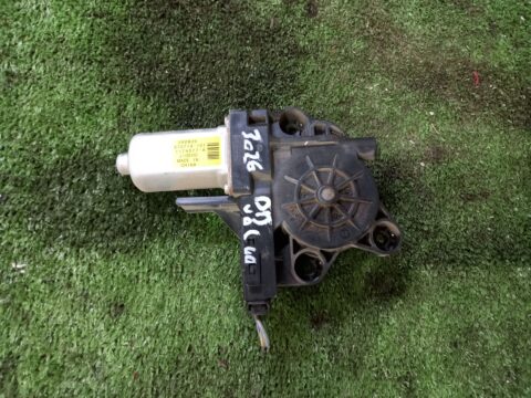 MOTOR ELEVALUNAS DELANTERO DERECHO VOLVO S80 BERLINA 2.4 D Kinetic