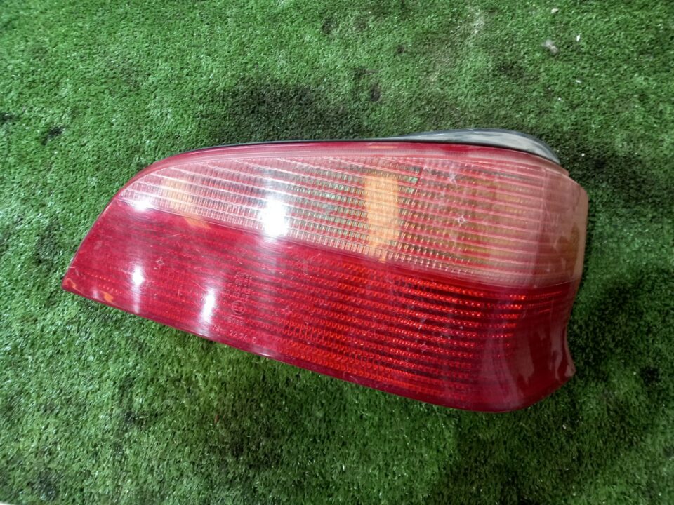 PILOTO TRASERO DERECHO PEUGEOT 106 (S2) Kid