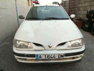 ELEVALUNAS DELANTERO DERECHO RENAULT MEGANE I BERL. BERL. CON PORTÓN (BA0) 1.9 D Alize - fotografía 3