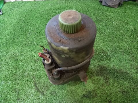 BOMBA DIRECCION VOLKSWAGEN POLO IV (9N1) GT