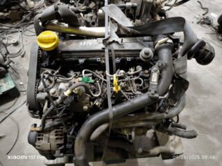 MOTOR COMPLETO RENAULT CLIO III 20 Aniversario - fotografía 1