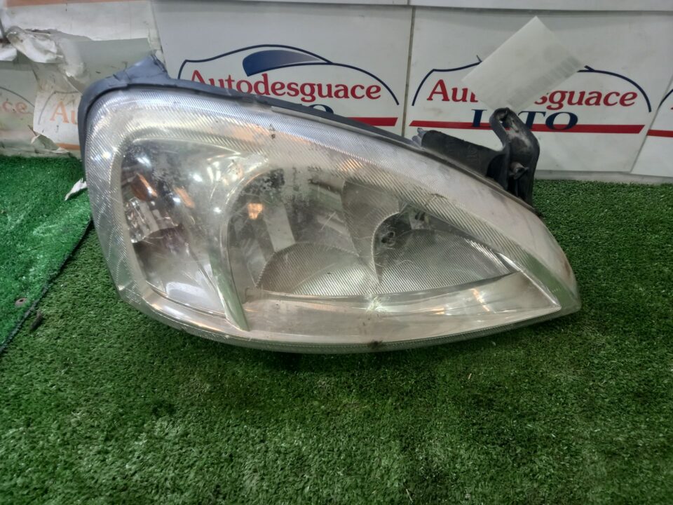 FARO DERECHO OPEL CORSA C Blue Line