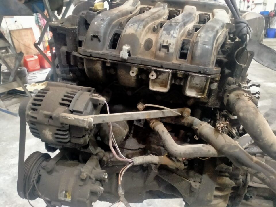 MOTOR COMPLETO RENAULT SCENIC II (JM) Authentique
