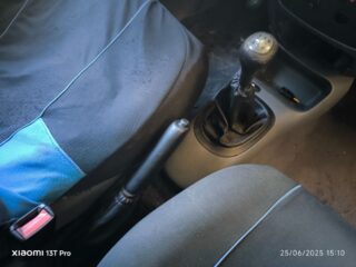 PILOTO TRASERO DERECHO FORD FIESTA BERLINA Ghia - fotografía 3