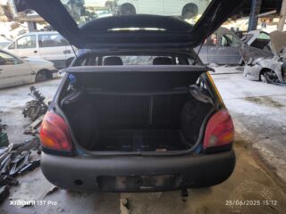 ELEVALUNAS DELANTERO DERECHO FORD FIESTA BERLINA Ghia - fotografía 5