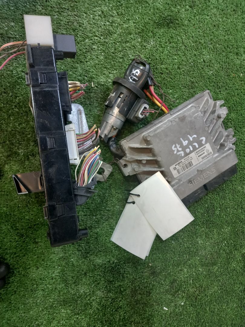 CENTRALITA MOTOR UCE RENAULT CLIO II FASE II (BCB0) Authentique
