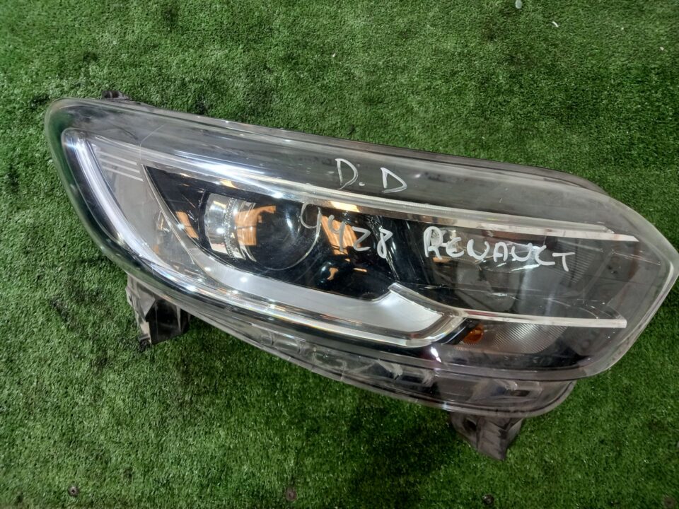 FARO DERECHO RENAULT KADJAR Bose Edition