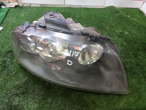 FARO DERECHO AUDI A3 (8P1) 1.6 Ambiente