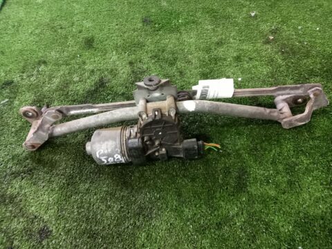 MOTOR LIMPIA DELANTERO VOLKSWAGEN POLO IV (9N1) Conceptline